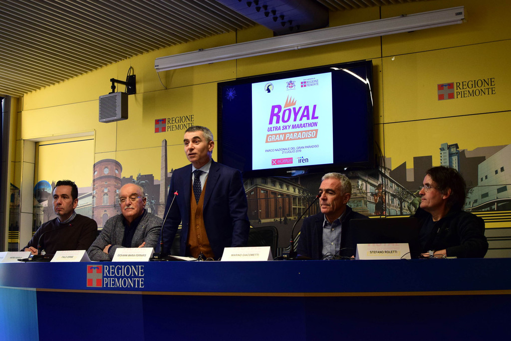 La polizia di stato al salone del libro di torino torino oggi Polizia di stato torino
