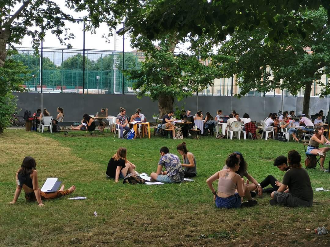 Aula Studio All Aperto A Torino Comala Cambio Orario La Sperimentazione Potrebbe Continuare Torino Oggi