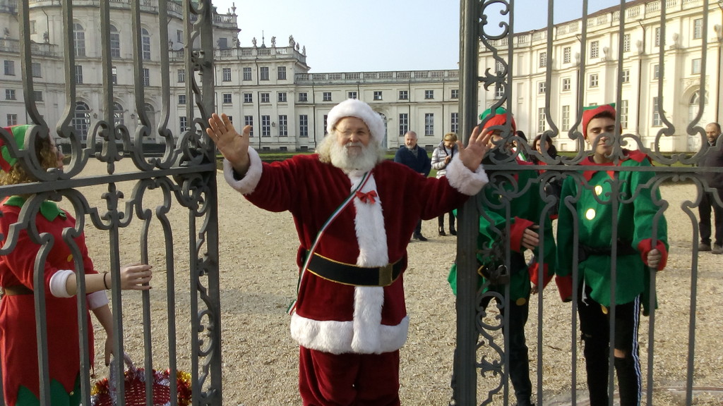 Natale Reale.Stupinigi Ultime Ore Per Andare A Visitare Natale E Reale Torino Oggi