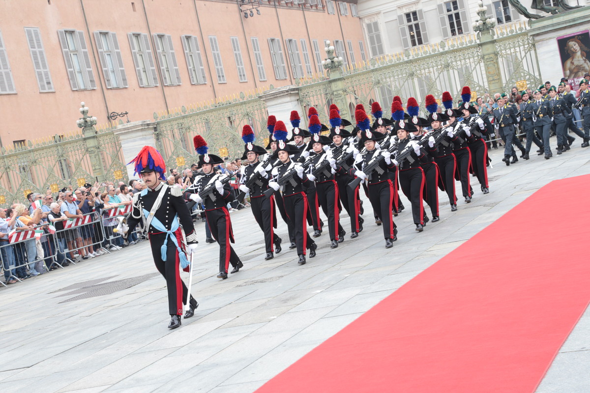 La Festa della Repubblica arriva in Piazza Castello: le immagini dalla ...