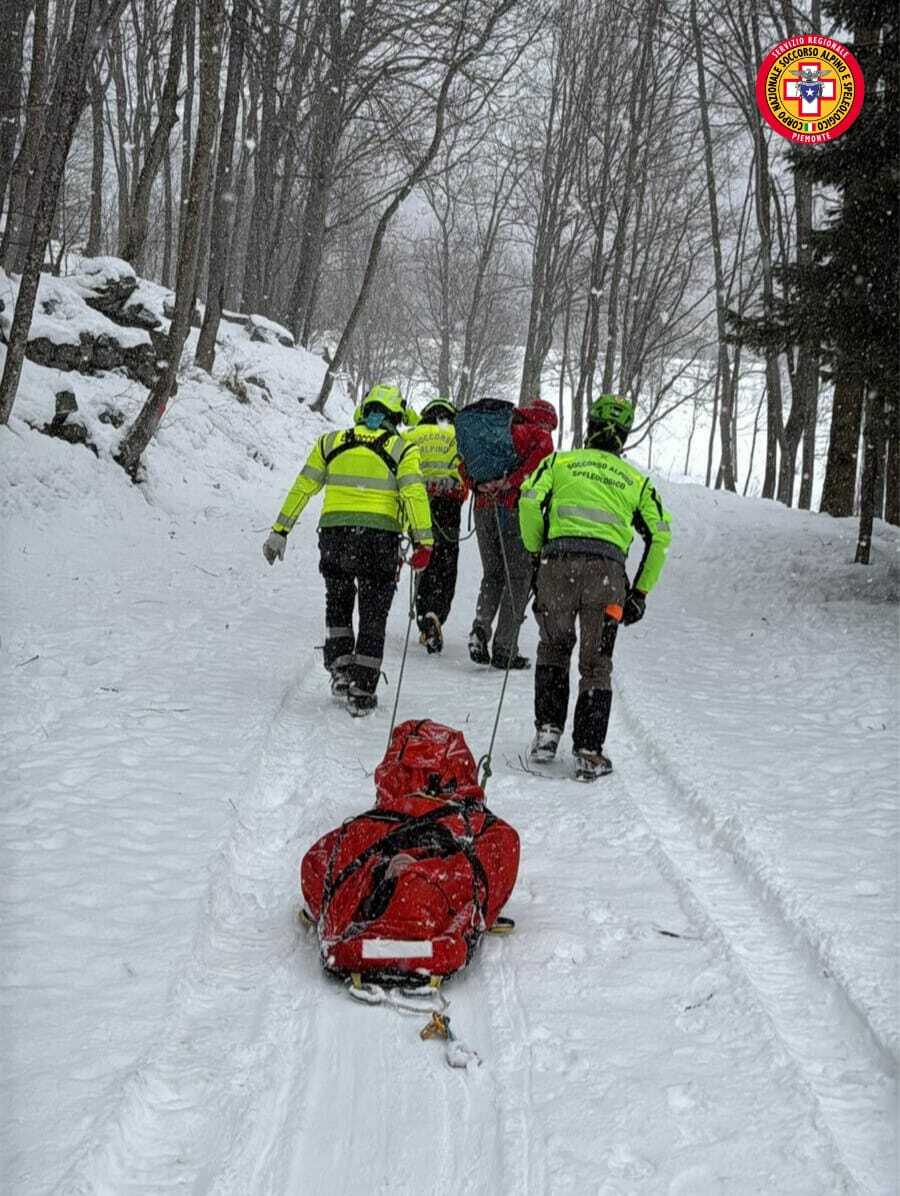 Rettore del Santuario scivola sul ghiaccio e si rompe il femore ...