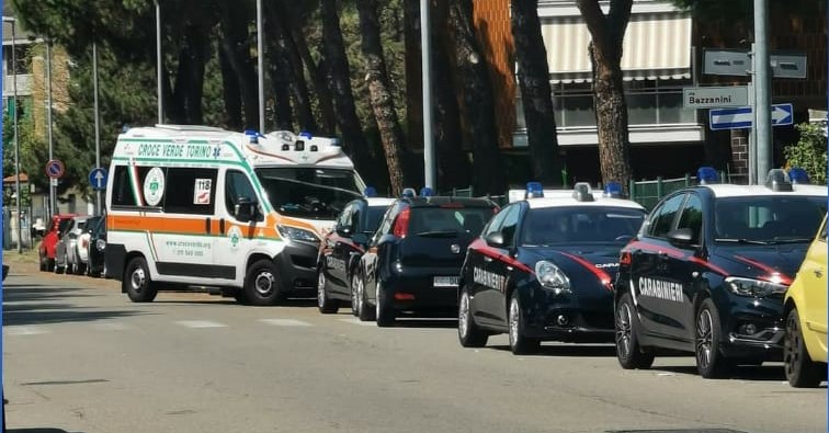 Venaria Pensionato Uccide La Moglie Con Un Bastone Di Legno Al Culmine 