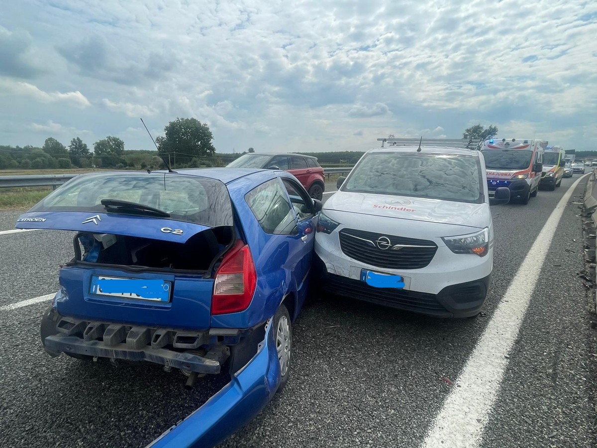 Incidente sul raccordo Torino-Pinerolo: tre feriti e traffico in tilt ...