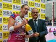 Sorokaite riceve il premio di mvp (foto di Christian Bosio)