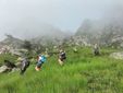 La salita della marcia alpina al Monte Bocciarda (foto di Massimo Bosco)