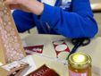 Gli alunni dell’Engim di Pinerolo alle prese con il confezionamento