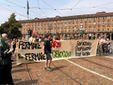Manifestazione Pro Pal nel centro di Torino