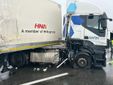 Incidente in tangenziale con un mezzo pesante coinvolto