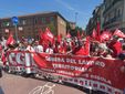 Manifestazione davanti al Grattacielo della Regione