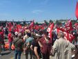 Manifestazione davanti al Grattacielo della Regione
