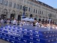 Roberto Bolle in azione in piazza San Carlo Roberto Bolle in azione in piazza San Carlo
