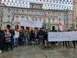 La rappresentanza dei lavoratori Olisistem Start di Settimo Torinese durante l'incontro con il premier Giuseppe Conte a Torino;