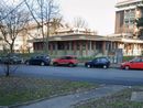 Senza strisce davanti alla scuola, allarme sicurezza alla materna Agazzi Senza strisce davanti alla scuola, allarme sicurezza alla materna Agazzi