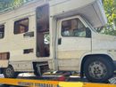 Rimosso uno dei camper abbandonati di strada del Drosso