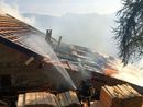 L'intervento dei vigili del fuoco in una baita a Cesana L'intervento dei vigili del fuoco in una baita a Cesana