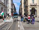 Protesta davanti al Comune di Torino