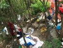 Rifiuti e coperte, al Trincerone torna la "casa" dei senzatetto Rifiuti e coperte, al Trincerone torna la "casa" dei senzatetto