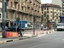 La ciclabile in arrivo sul cavalcavia di corso Bramante La ciclabile in arrivo sul cavalcavia di corso Bramante