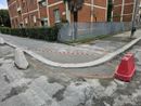 I lavori sui nuovi marciapiedi di via Pirano I lavori sui nuovi marciapiedi di via Pirano