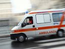 La vittima, portata all'ospedale Maggiore, non è in pericolo di vita