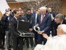 I vertici di Pininfarina al cospetto di Papa Bergoglio