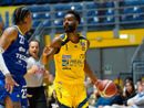 Esordio amaro per la nuova Reale Mutua Basket Torino, KO contro Verona