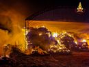 Incendio devasta un fienile ad Alpignano: in corso le operazioni dei Vigili del Fuoco Incendio devasta un fienile ad Alpignano: in corso le operazioni dei Vigili del Fuoco