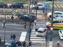 incidente automobilistico sui binari del tram