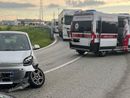 Settimo, scontro tra due auto al casello: disagi per la circolazione