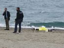 Identificato il cadavere ritrovato sulla spiaggia di Savona: è un 50enne torinese senza fissa dimora