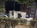 A tutta velocità si ribalta in strada: "Mandate via quei camper" A tutta velocità si ribalta in strada: "Mandate via quei camper"