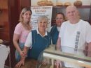 A Borgo Vittoria i proprietari de “Il Forno” salutano dopo 52 anni