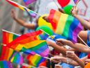 D'amore e di lotta. Il 15 giugno la sfilata arcobaleno del Torino Pride: superospite il cantante Michele Bravi