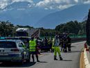 Auto in contromano sulla Torino-Bardonecchia: scontro frontale, un morto e 4 feriti Auto in contromano sulla Torino-Bardonecchia: scontro frontale, un morto e 4 feriti