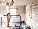muratore al lavoro