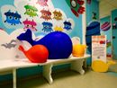 &quot;The Rainbow whales&quot;, 100 balene colorate per l'ospedale Regina Margherita
