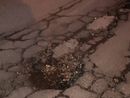 Moncalieri: buche e asfalto rovinato in via Cavour. La rabbia dei residenti Moncalieri: buche e asfalto rovinato in via Cavour. La rabbia dei residenti
