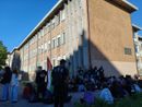 I ragazzi del liceo di Barriera in assemblea