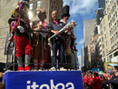 Universiadi, la fiaccola dei Giochi conquista anche la 5th Avenue a New York