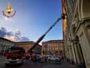 L'intervento dei Vigili del fuoco in piazza San Carlo L'intervento dei Vigili del fuoco in piazza San Carlo