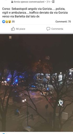 Auto delle forze dell'ordine in strada