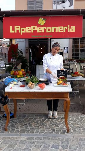 Rinu Garavagno” Cuoca e Patron” della Taverna Monviso Rinu Garavagno” Cuoca e Patron” della Taverna Monviso