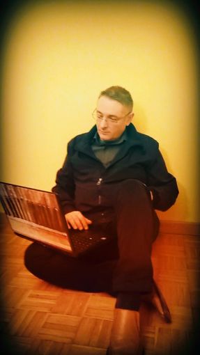 Luca Giuoco: sovrappongo strati di suoni differenti e li modello sui brani