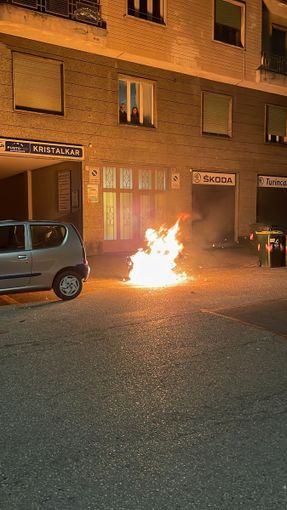 Bidoni in fiamme Bidoni in fiamme