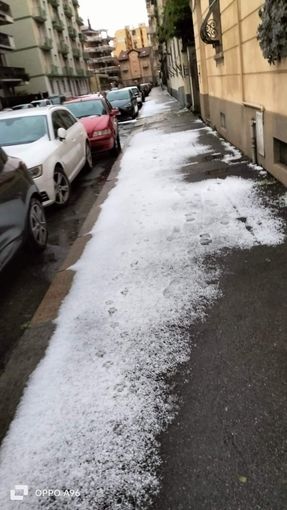Strade imbiancate a Torino (foto dal gruppo Fb "Sei di pozzo strada se") Strade imbiancate a Torino (foto dal gruppo Fb "Sei di pozzo strada se")