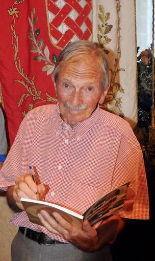 Presentato il nuovo libro di Marziano Di Maio "Grani, mulini e frantoi a Bardonecchia" Presentato il nuovo libro di Marziano Di Maio "Grani, mulini e frantoi a Bardonecchia"