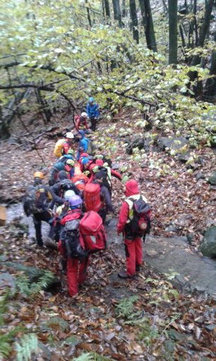 Ritrovato vivo un cercatore di funghi disperso da ieri sera a Perrero