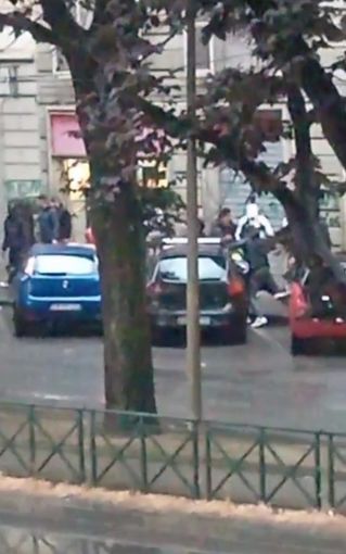Rissa ad Aurora: ragazzo accerchiato e preso a botte dal "branco" Rissa ad Aurora: ragazzo accerchiato e preso a botte dal "branco"