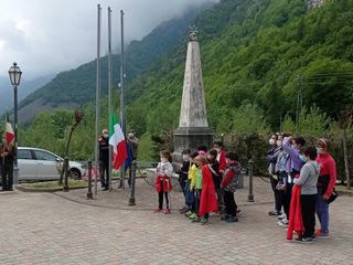 Inaugurazione panchina e nuovo municipio Roure