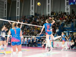 Storck contro il muro di Graziani e Ishikawa (foto di Christian Bosio)